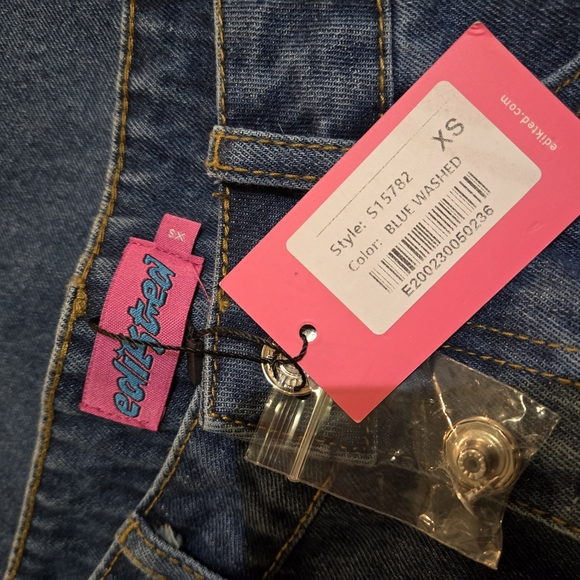Edikted Blue Low Rise Jeans - Picture 5 of 6
